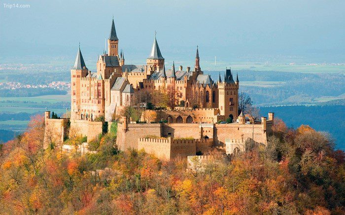 Thiết Kế Biệt Thự Lâu Đài Cổ Điển Thể Hiện Đẳng Cấp Xã Hội 18 Lau dai co dien Hohenzollern Duc