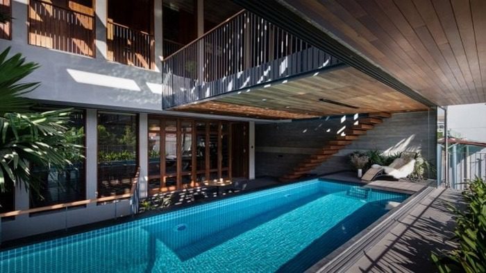 Điểm danh 19 Mẫu Thiết Kế Biệt Thự Hiện Đại Có Bể Bơi Đẹp 22 biet thu co ho boi trong nha
