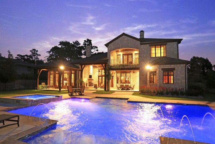 Sự huyền ảo về đêm tôn lên đẳng cấp của phong cách kiến trúc thượng tầng này