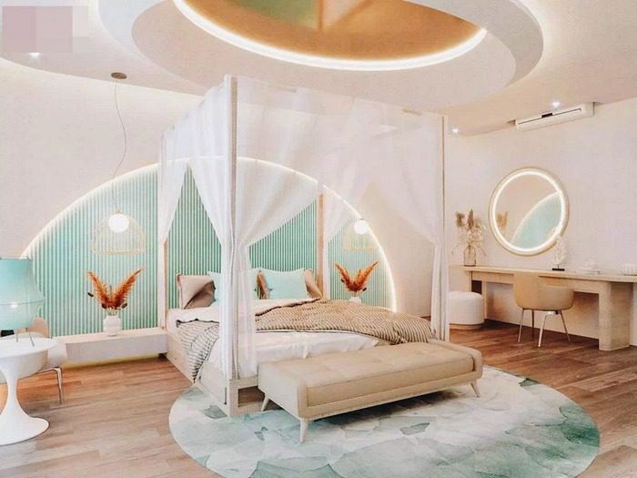 Biệt thự 5 tỷ sang trọng và thân thiện với môi trường 22 Phòng ngủ master có mành rèm kiểu resort nhằm tái hiện không gian nghỉ dưỡng tiện nghi và sang trọng