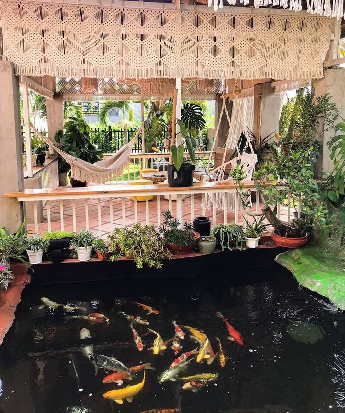 nhà mát sân vườn